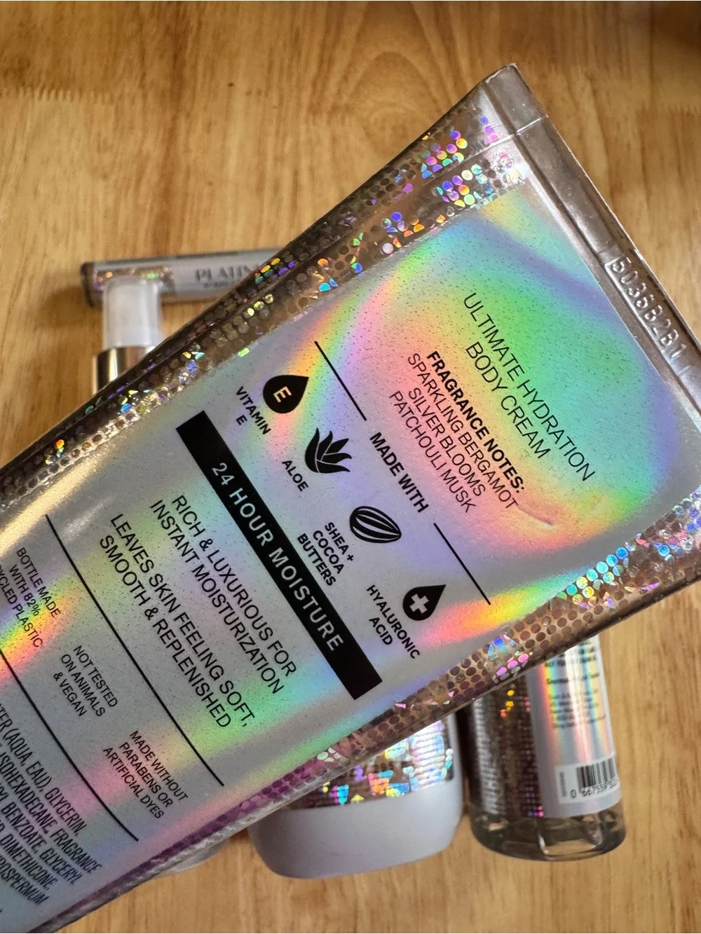 Bath & Body Works Platinum Exfoliating Glow Body Scrub — Holographic Silver